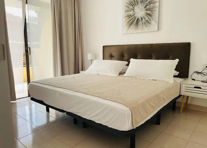 Puesta Del Sol En Playa Arena Apartment *